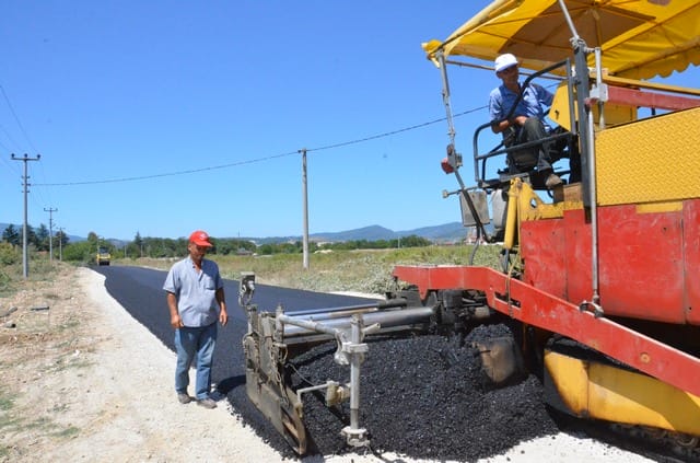 ASFALTSIZ YOL KALMIYOR