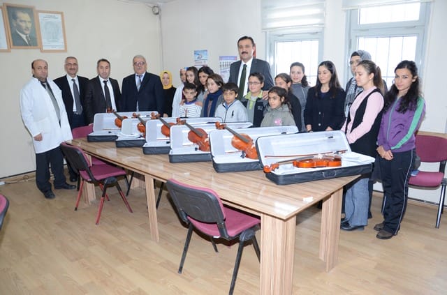 DÜZCE BELEDİYESİNDEN OKULLAR HAYAT OLSUN