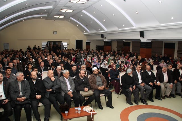SURİYE İÇİN KONFERANS