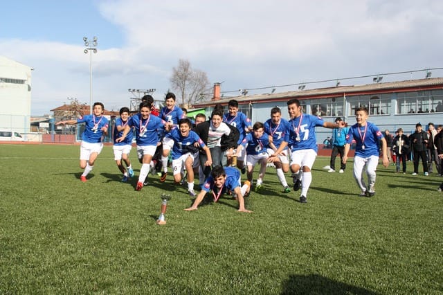 U 15 ŞAMPİYON OLDU