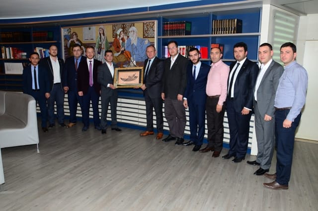 GENÇ MÜSİADTAN ANLAMLI HEDİYE
