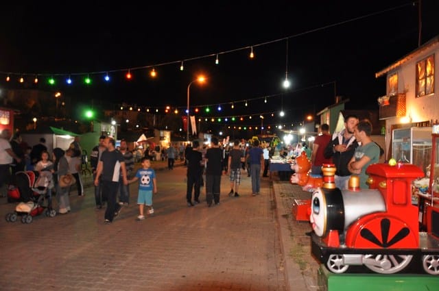 DÜZCEDE RAMAZAN BAYRAM HAVASINDA GEÇİYOR