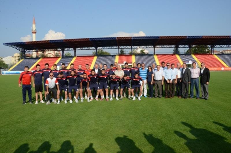 İLK ANTRENMANA BAŞKAN KELEŞ DE KATILDI