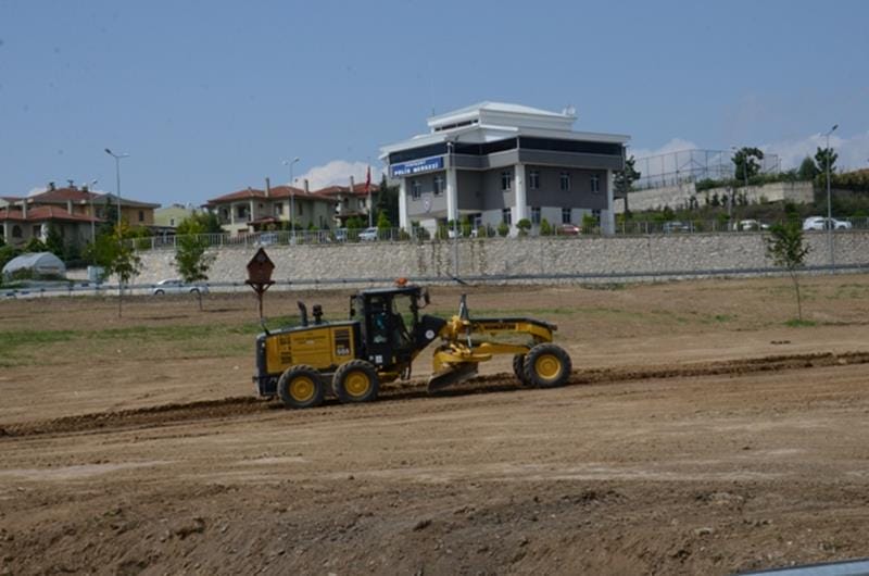 KALICI KONUTLAR BAĞLANTI YOLU ORMANA DÖNÜŞÜYOR