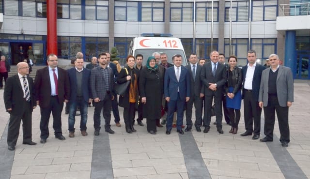 İL SAĞLIK MÜDÜRLÜĞÜNDEN DÜZCE BELEDİYESİNE AMBULANS