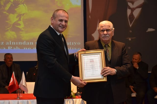 ÇANAKKALE ŞEHİTLERİ 100 YAŞINDA