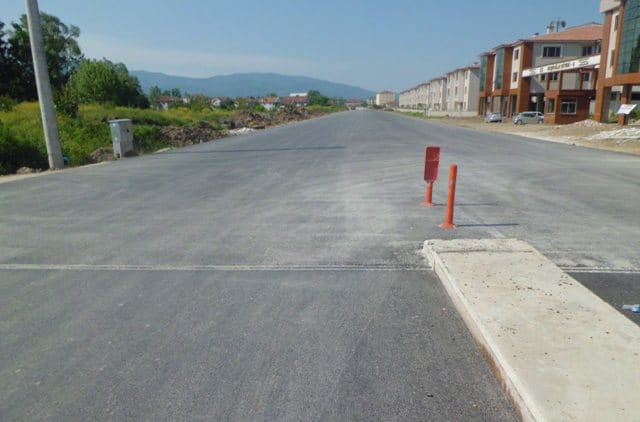 RUHİ KURNAZ CADDESİ ASFALTLANDI