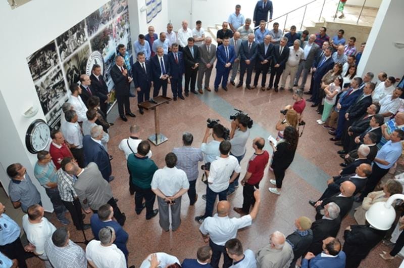 DÜZCE BELEDİYESİNDE BAYRAMLAŞMA TÖRENİ
