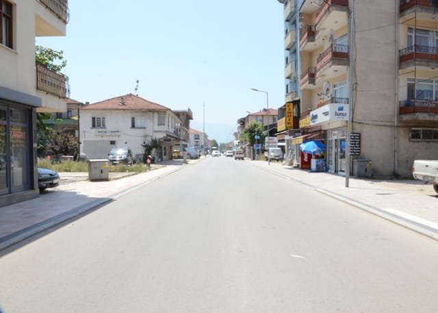 AYDINPINAR CADDESİ ASFALTLANDI