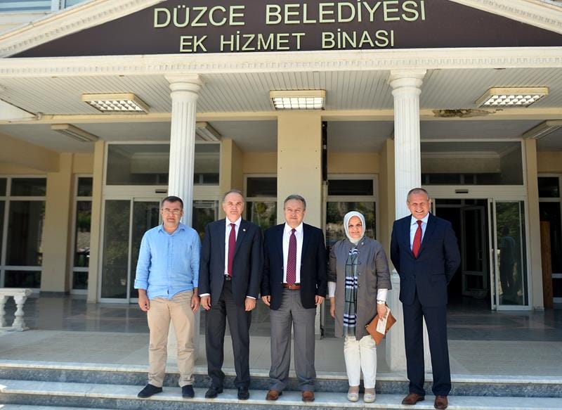 YENİ DÖNEM VEKİLLERLE İSTİŞARE TOPLANTISI
