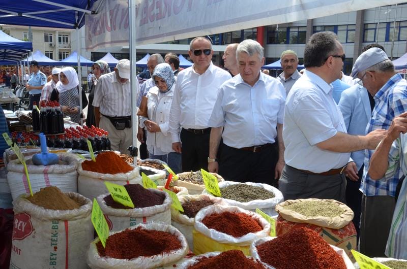 ANTEP MUTFAĞI DÜZCE´DE TANITILIYOR