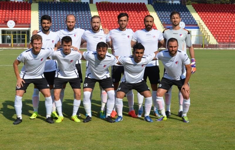 DÜZCESPOR İLK MAÇINI OYNUYOR