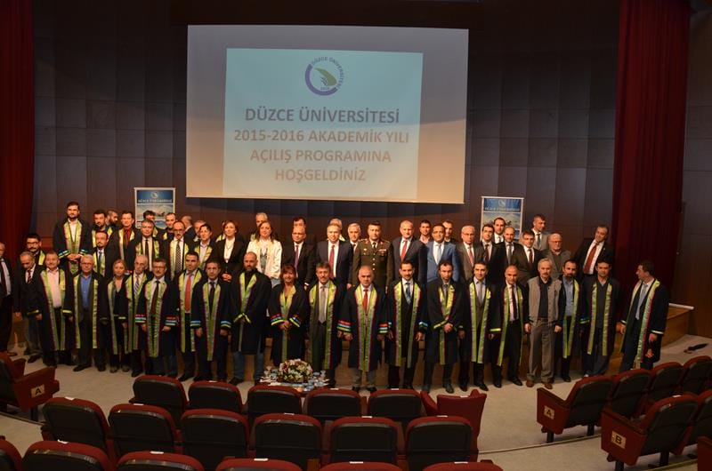 DÜ 2015 - 2016 AKADEMİK YILI BAŞLADI