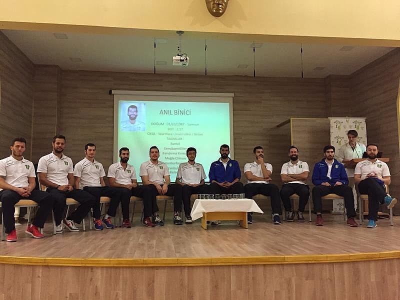 BASKETBOL TAKIMI DOĞA KOLEJİNDE