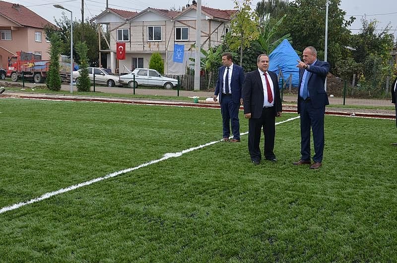 BAŞKAN ARAPÇİFTLİĞİ PARKINI YAKINDAN İNCELEDİ