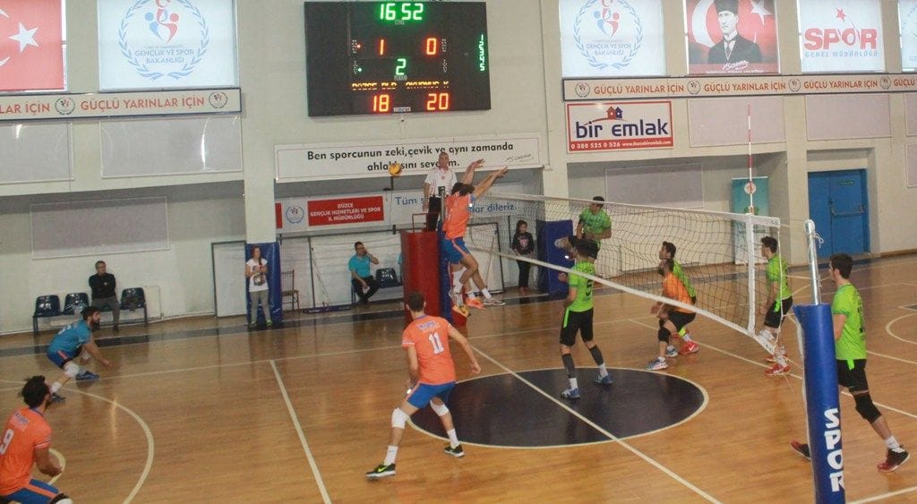 VOLEYBOLDA YÜKSELDİK