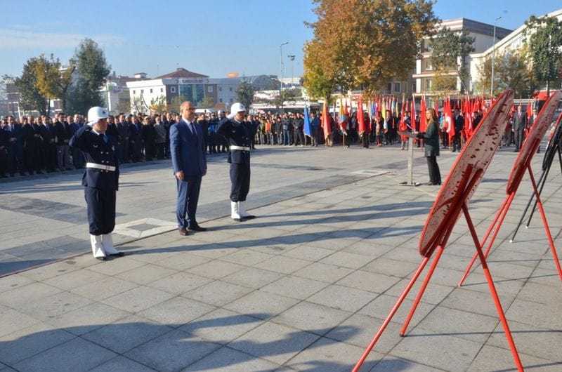 SAYGI VE ŞÜKRANLA ANILDI