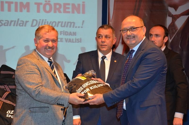AMATÖR SPOR KULÜPLERİ SEVİNDİRİLDİ