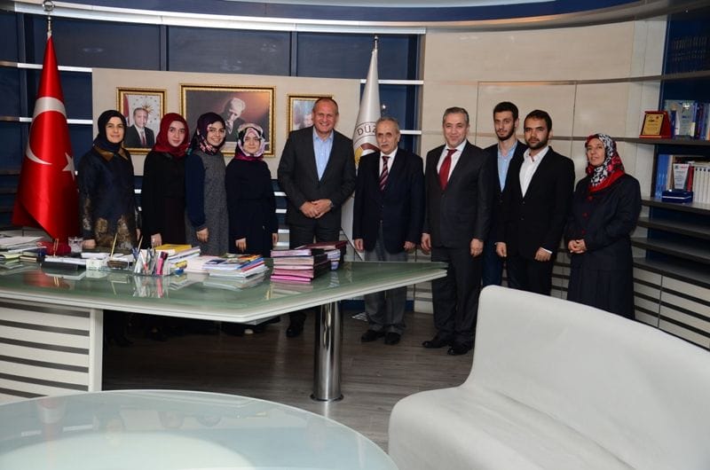 İLAHİYATTAN BAŞKANA ANLAMLI ZİYARET