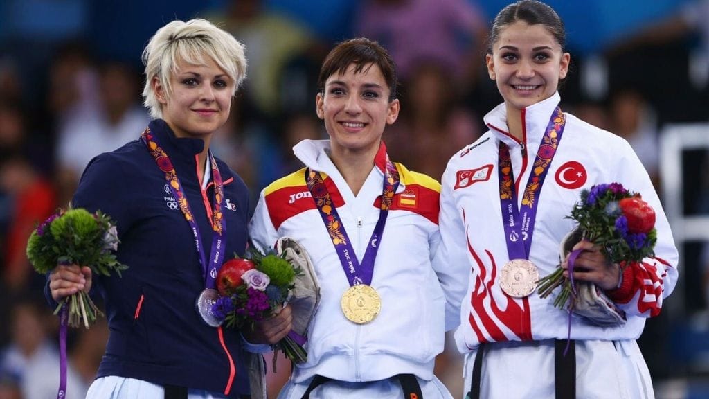 KARATE ŞAMPİYONASINDA DÜZCELİLER
