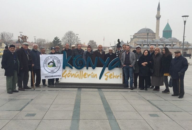 HUZUREVİ SAKİNLERİ KONYA'YI GEZDİ