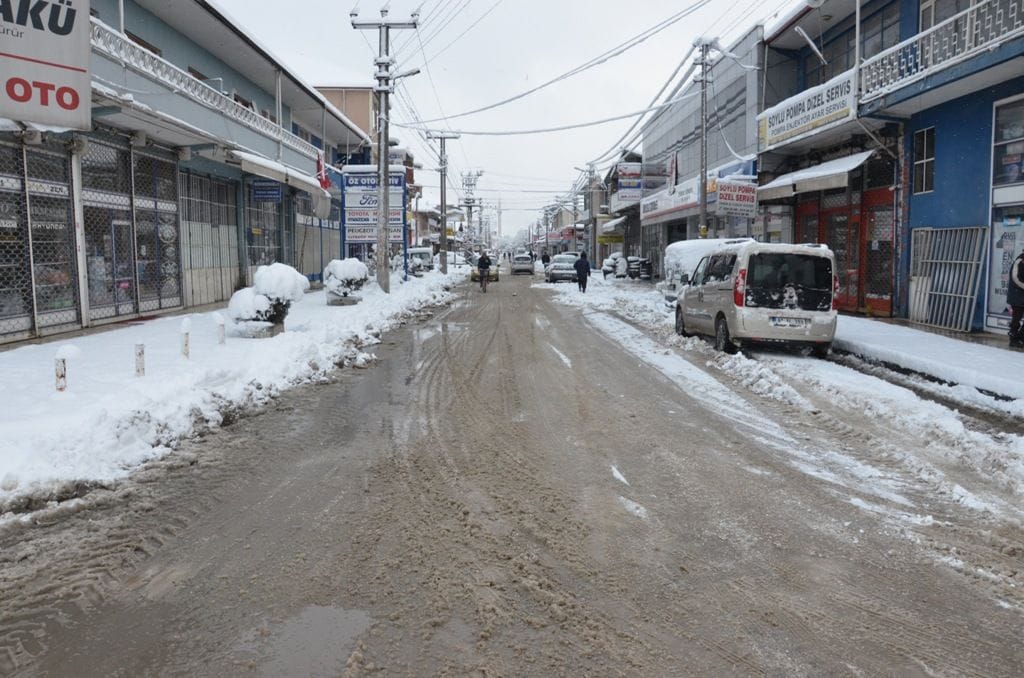 SANAYİ ÇARŞISI TEMİZLENDİ