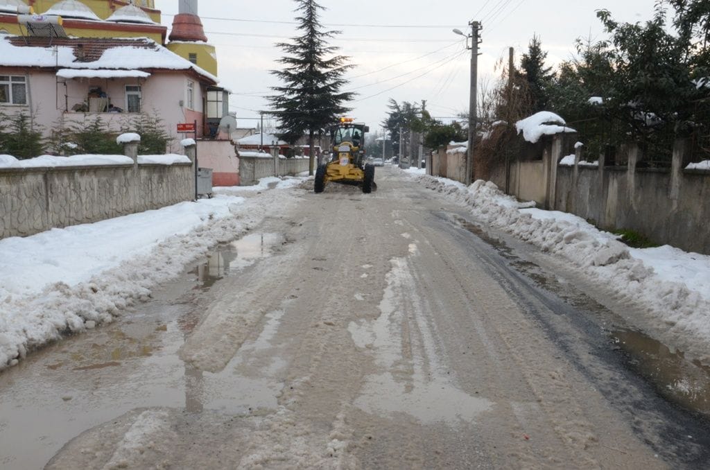 ARA SOKAKLARA GİRİLDİ