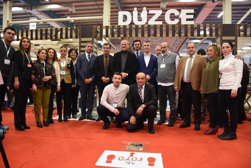 DÜZCE HIZLA GELİŞİYOR