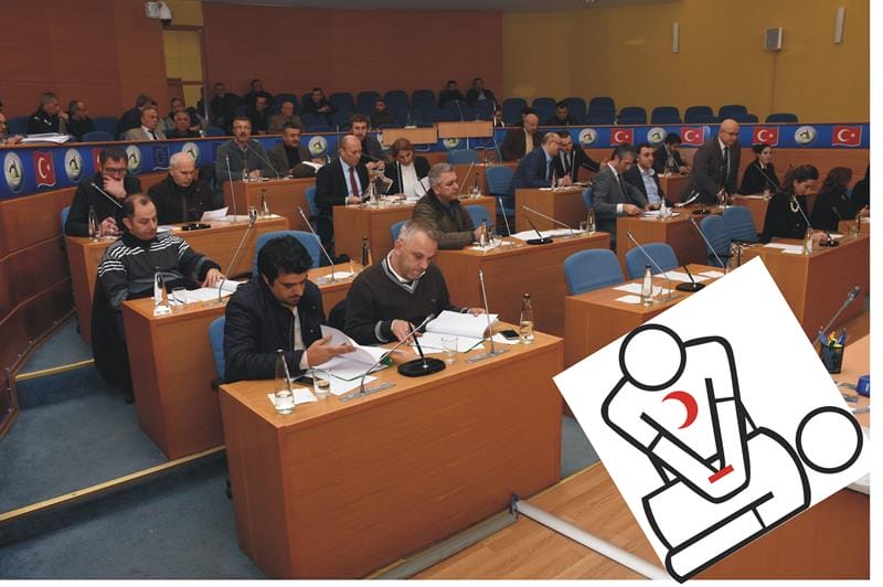 MECLİS ÜYELERİNE İLK YARDIM EĞİTİMİ VERİLECEK