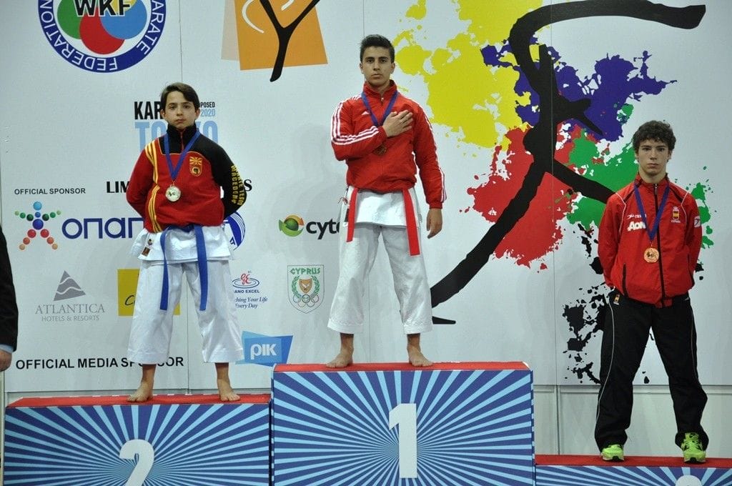 GÖĞSÜMÜZÜ KABARTTI