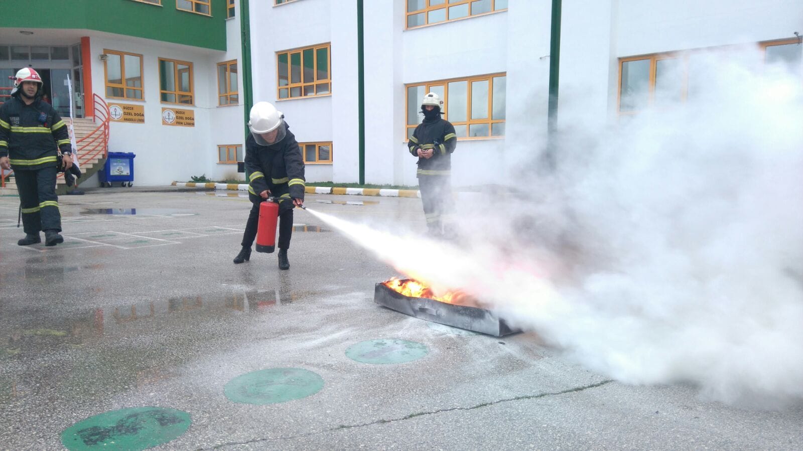 OKULDA YANGIN VE ARAMA KURTARMA TATBİKATI