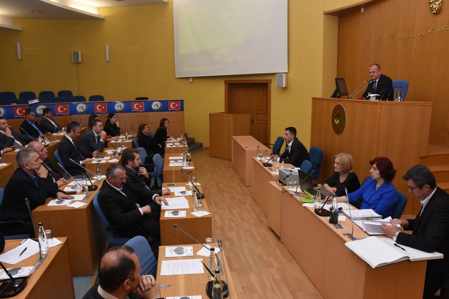 CNGLİ OTOBÜSLER MECLİS GÜNDEMİNDE