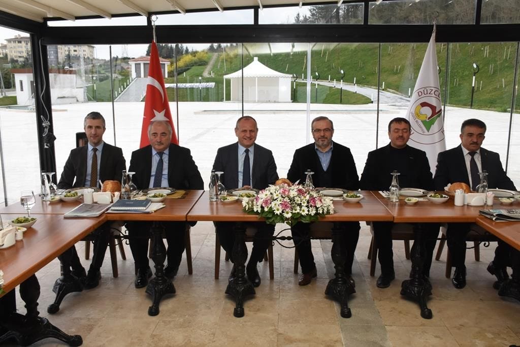 BAŞKAN KELEŞ, STK TEMSİLCİLERİ İLE BİR ARAYA GELDİ