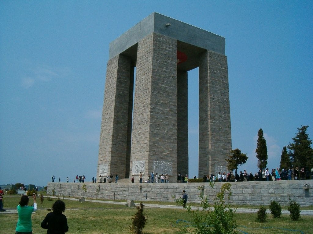 315 ÖĞRENCİ ÇANAKKALE’YE GİDİYOR