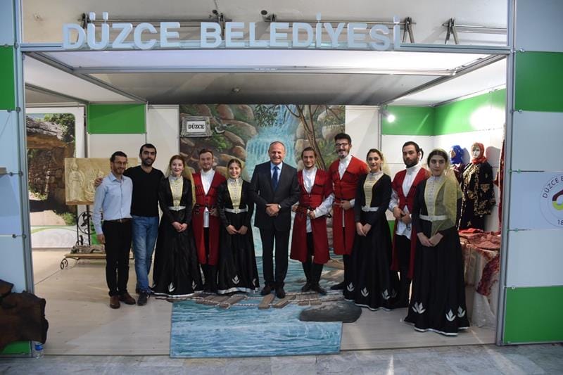 DÜZCE STANTLARINA ZİYARETÇİ AKINI
