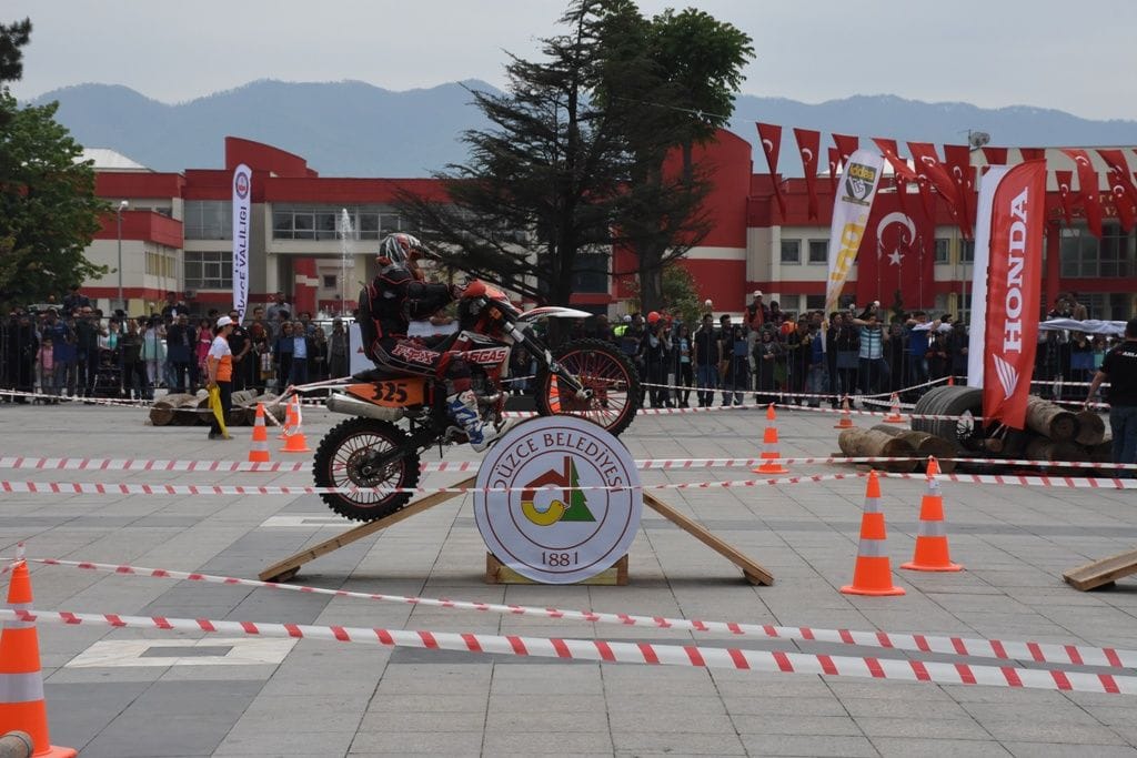 YAKIN KARADENİZ BAJA RALLİSİ