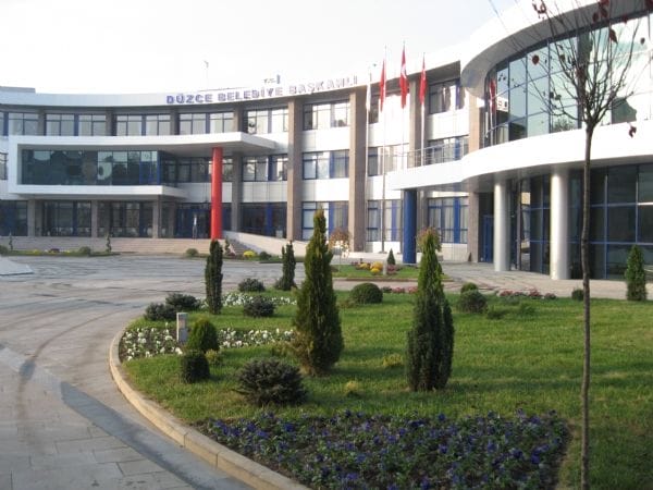 BELEDİYENİN ISO KALİTE BELGESİ YENİLENDİ