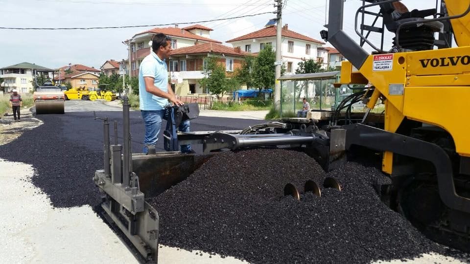 ASFALTLAMADA DUR DURAK YOK