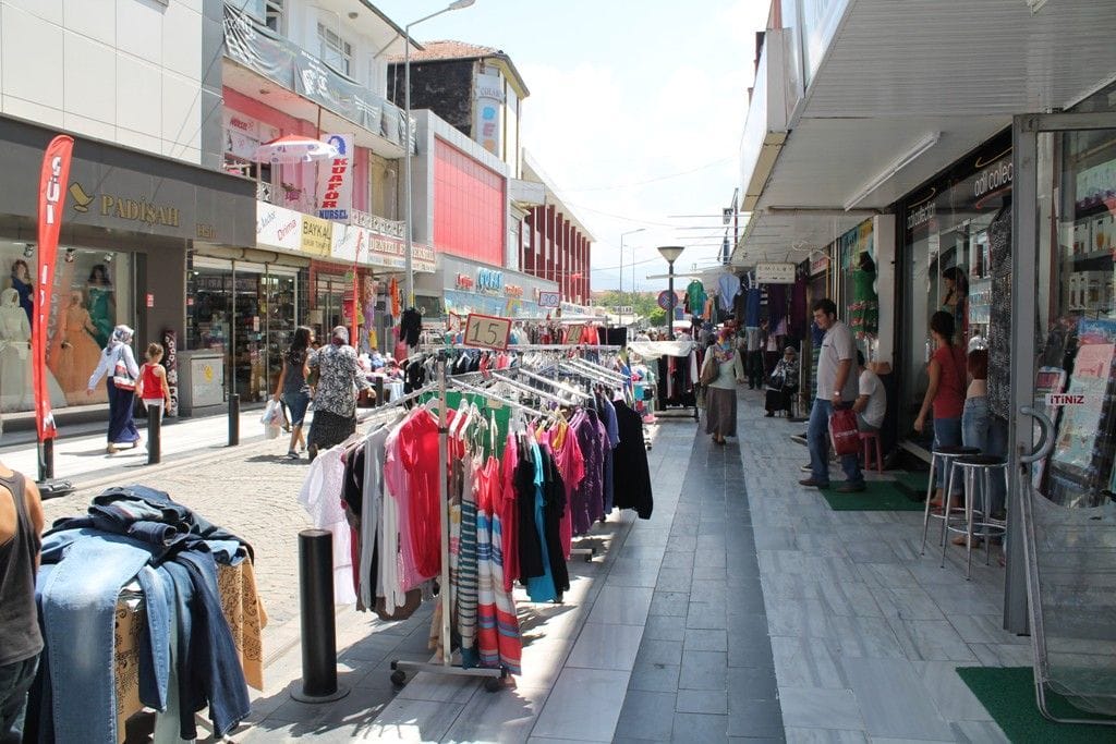 BİZ DÜZEN SAĞLAYACAĞIZ ESNAF DA ANLAYIŞLI OLACAK