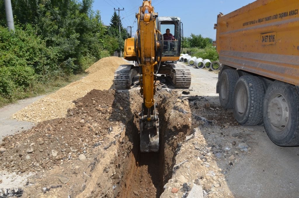 DÜZCE BELEDİYESİ 30 KM HAT YENİLEDİ