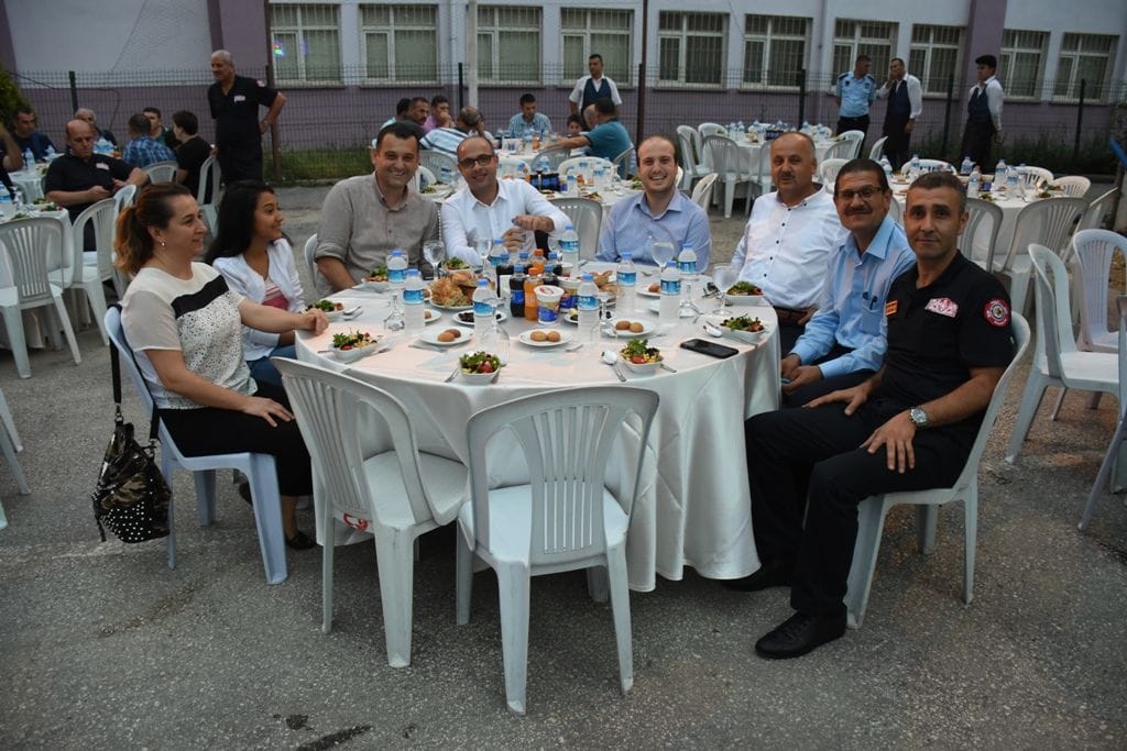 İTFAİYE MÜDÜRLÜĞÜNDEN İFTAR