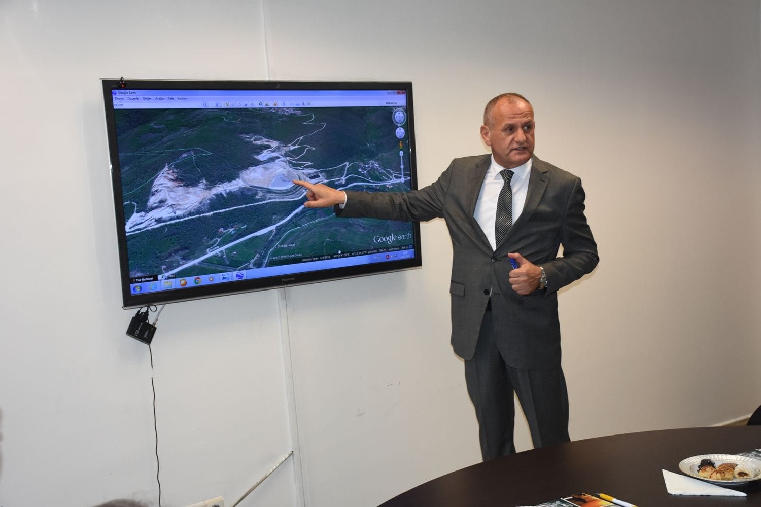 PROJELER CUMHURBAŞKANLIĞINDA DEĞERLENDİRİLİYOR