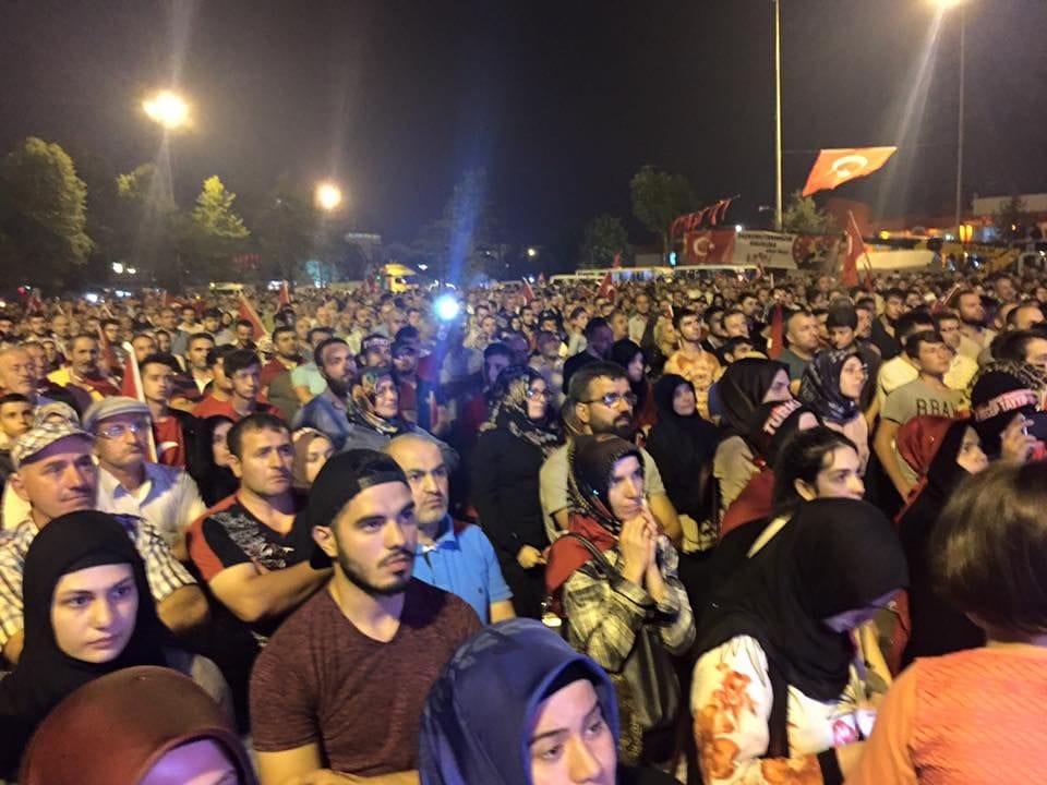 DEMOKRASİ ŞEHİTLERİ İÇİN MEVLİD-İ ŞERİF OKUTULDU
