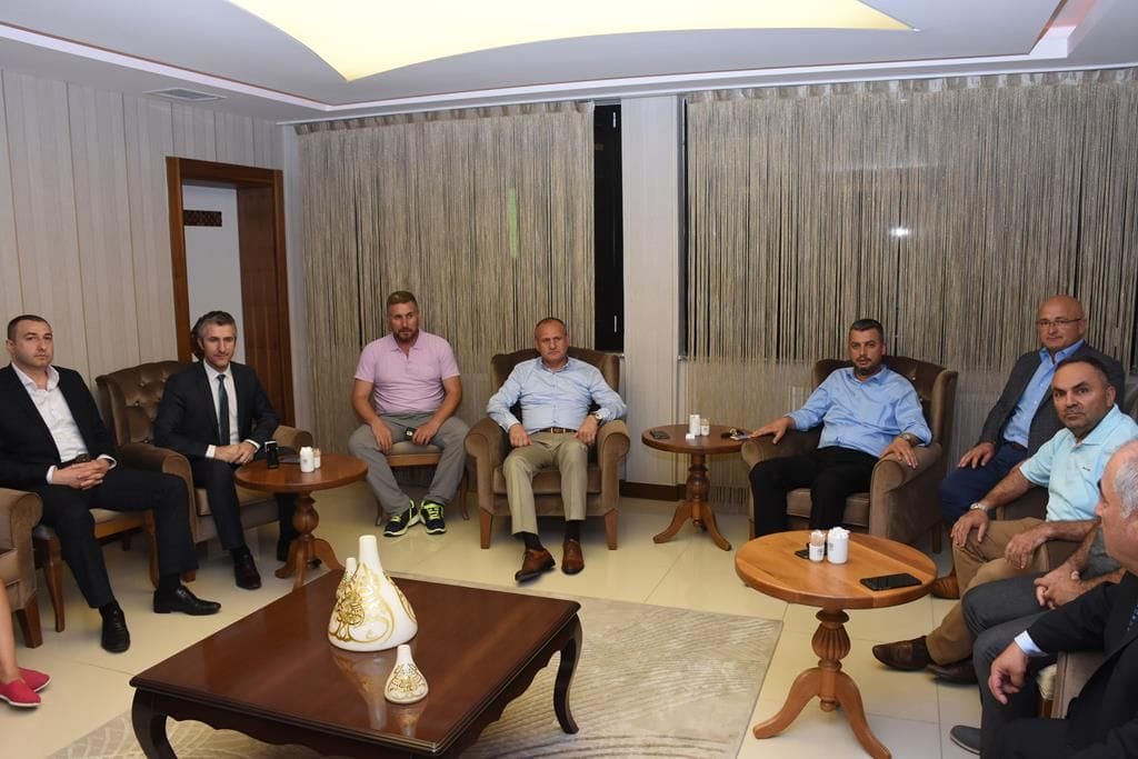BAŞKAN KELEŞ, MECLİS ÜYELERİ İLE BİR ARAYA GELDİ