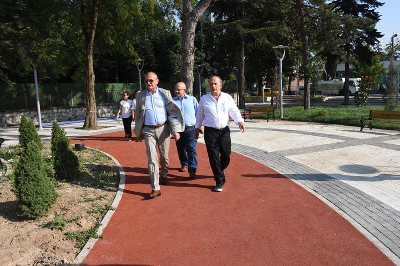 DÜZCE LİSESİ PARKINI BELEDİYE İŞLETECEK