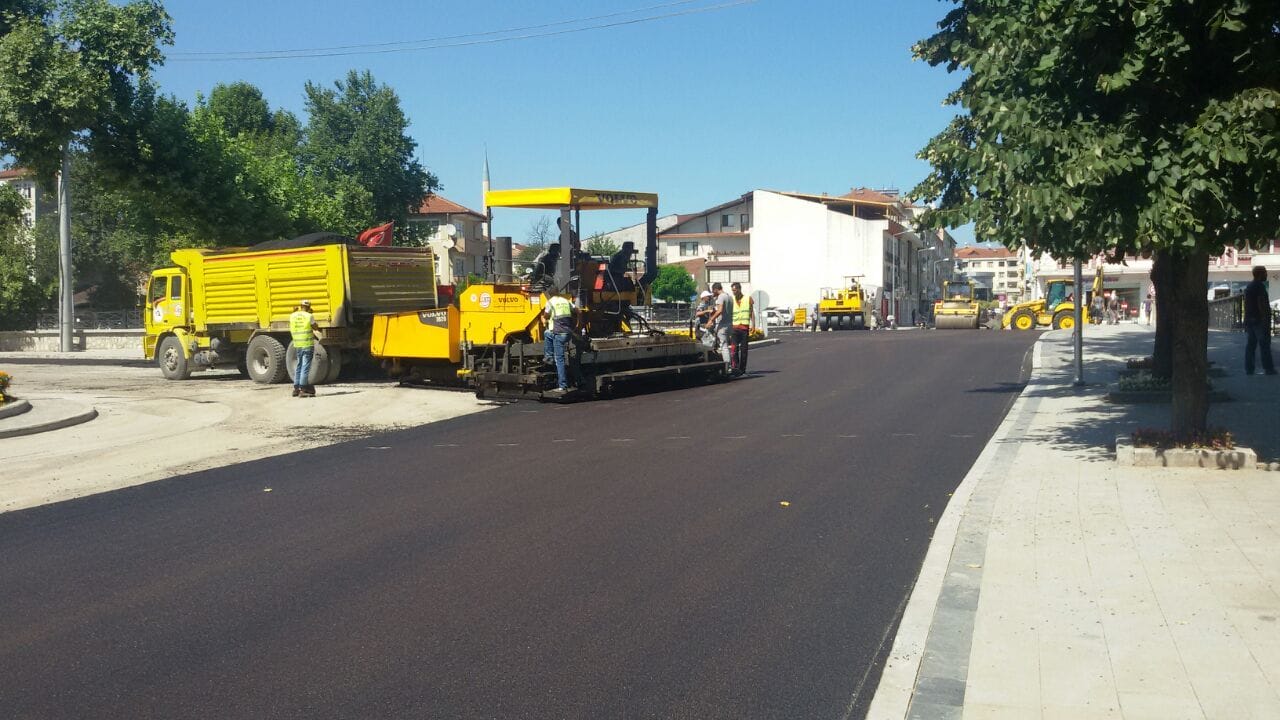 KÜÇÜKSUDA DA ASFALTLAMA İŞLEMİ TAMAM