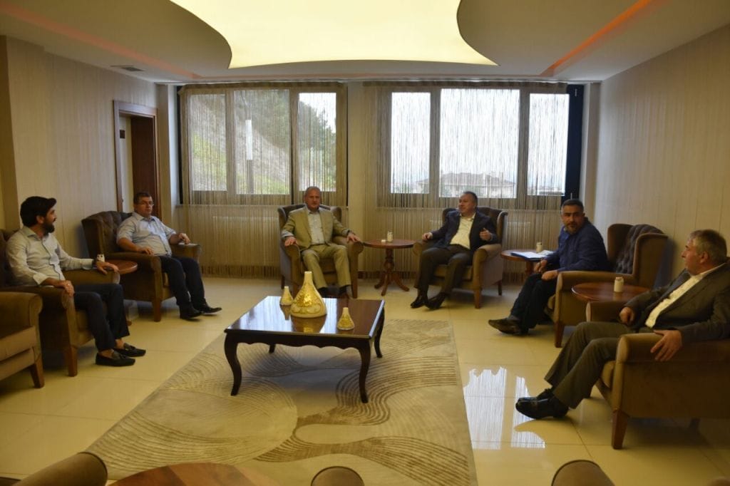 BAŞKAN KELEŞ DÜZCESPOR YÖNETİMİ İLE GÖRÜŞTÜ