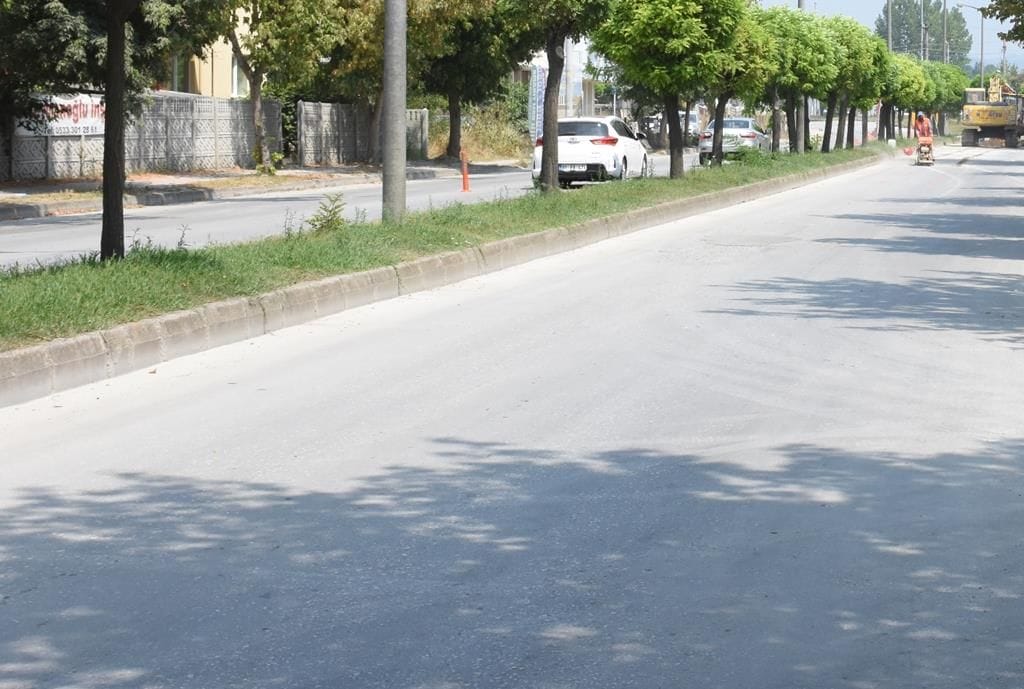 NEZİH TÜTÜNCÜOĞLU YENİ ASFALTA HAZIR