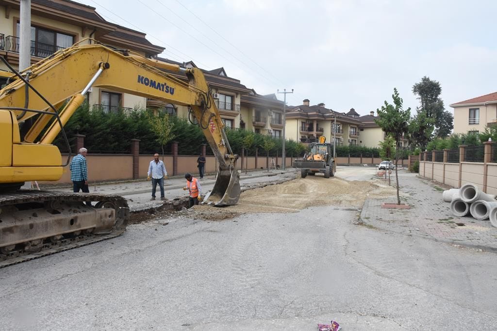 UZUNMUSTAFADA YAĞMUR SUYU HATTI TAMAMLANDI