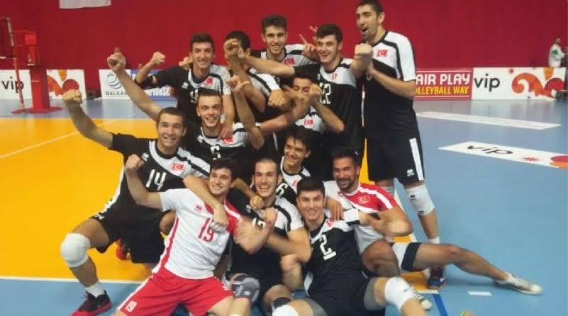 GENÇ ERKEKLER BALKAN ŞAMPİYONU OLDU